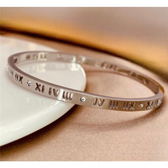 White Gold Roman Numeral Bangle Bracelet Cubic Zirconia Stackable womens jewelry - Picture 1 of 9